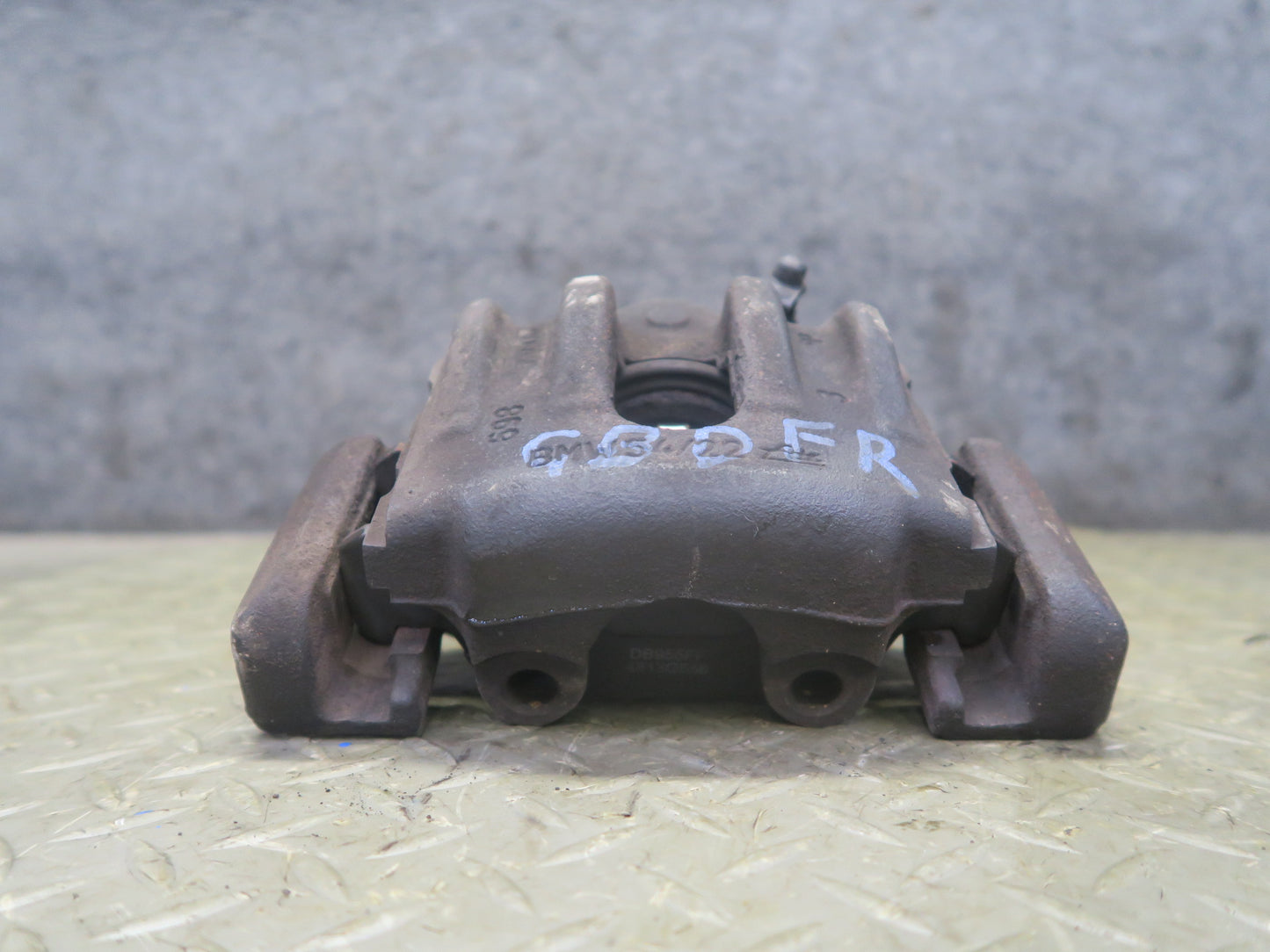 95-99 BMW E36 318ti 318i Z3 Set of 2 Front Left & Right Brake Caliper OEM
