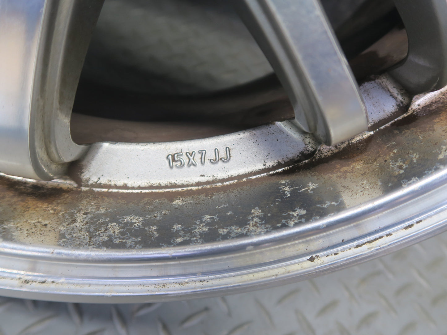 01-06 BMW E46 M3 Replica Aftermarket R15" Chrome Wheel Rim 16x7JJ 5x120