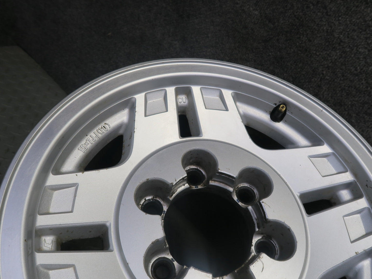 1991-1992 Toyota Land Cruiser FJ80 R15 15" 8-SPOKE Alloy Wheel Rim 15X7J ET10
