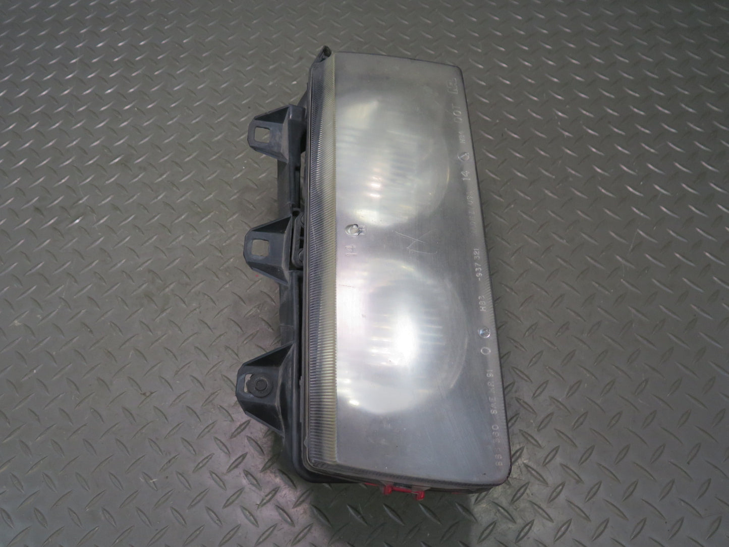 94-99 BMW E36 318iC Set of 2 Front Left & Right Halogen Headlight Lamp OEM