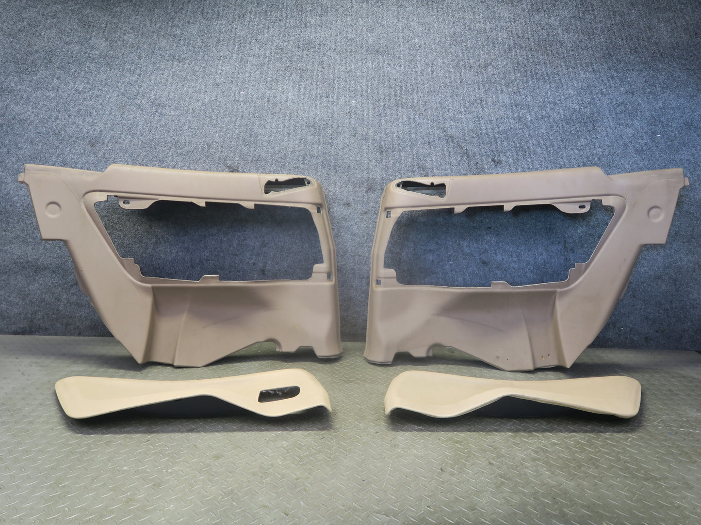 94-99 BMW E36 318iC Convertible Rear Interior Quarter Trim Cover Panel Set OEM