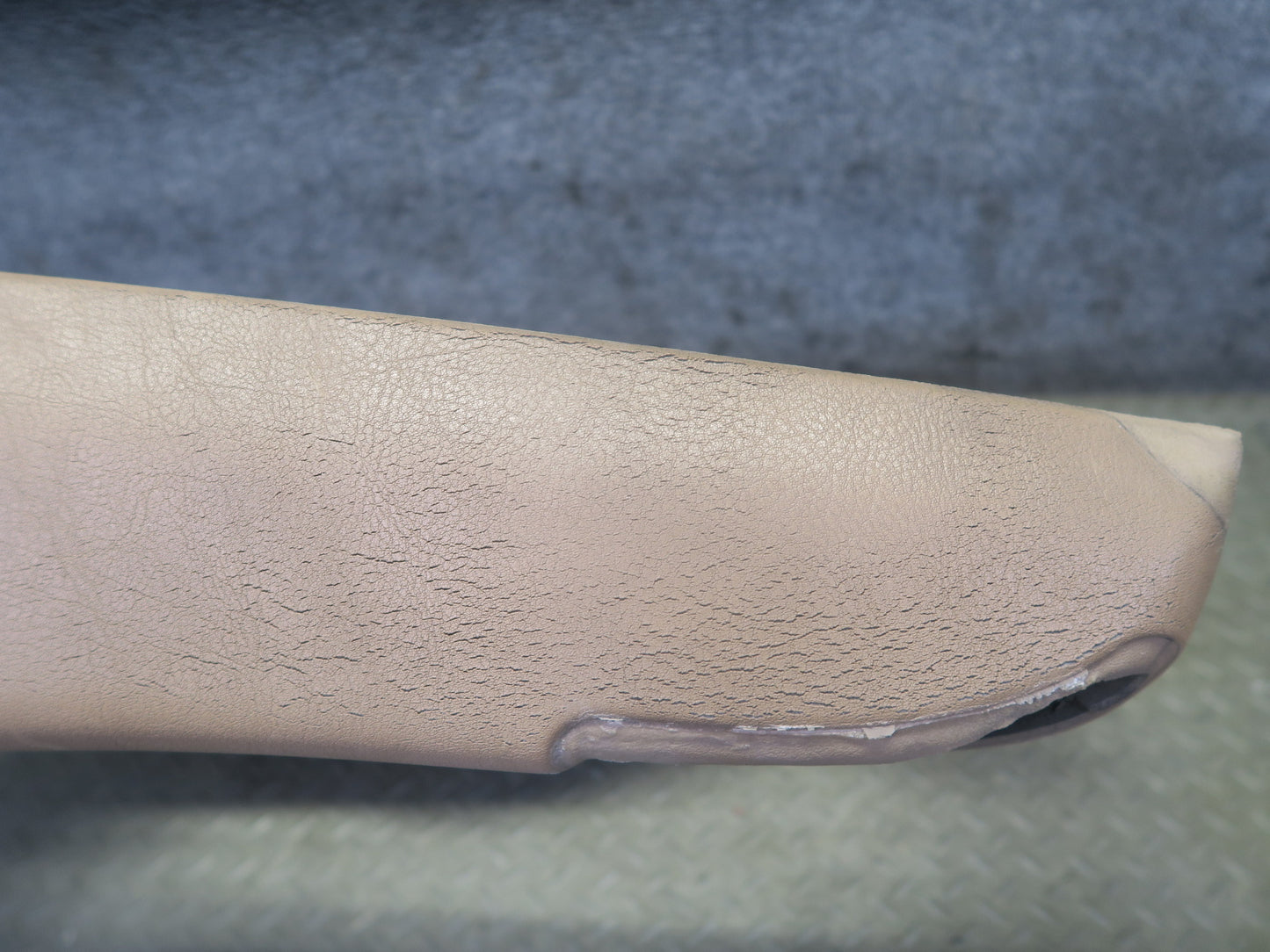 94-99 BMW E36 318iC Convertible Rear Interior Quarter Trim Cover Panel Set OEM