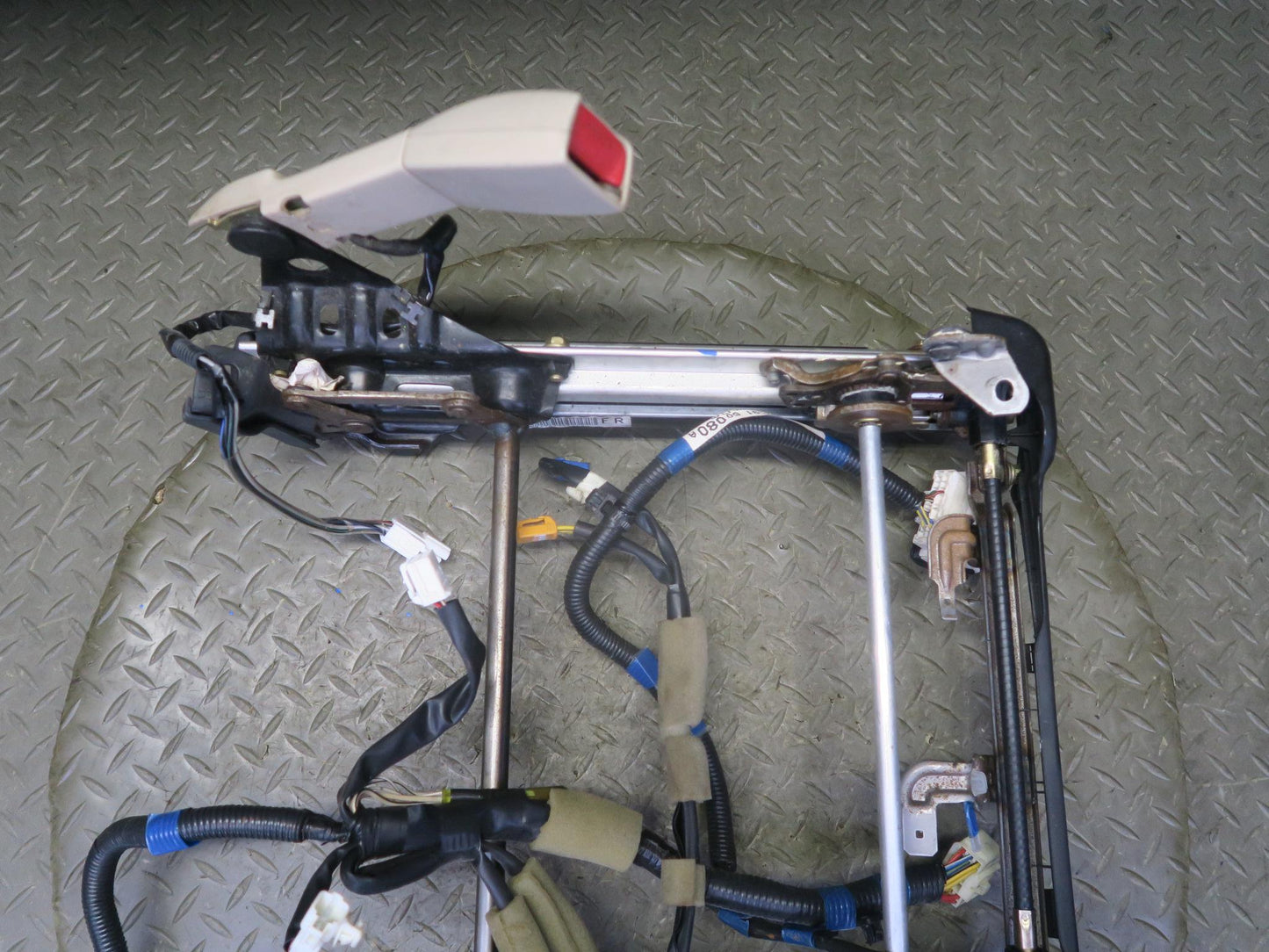 97-00 Lexus LS400 Front Right Seat Lower Frame Track Rail w Motor & Wire OEM