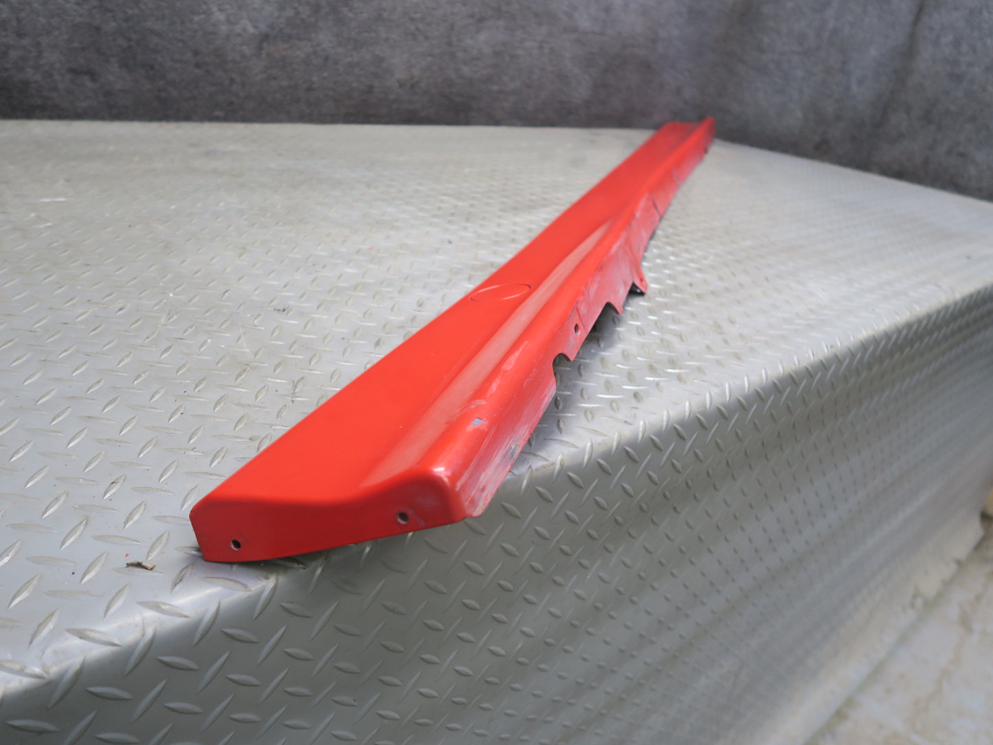 94-99 BMW E36 318iC 2DOOR M-tech Set of 2 Side Skirt Rocker Panel Molding OEM