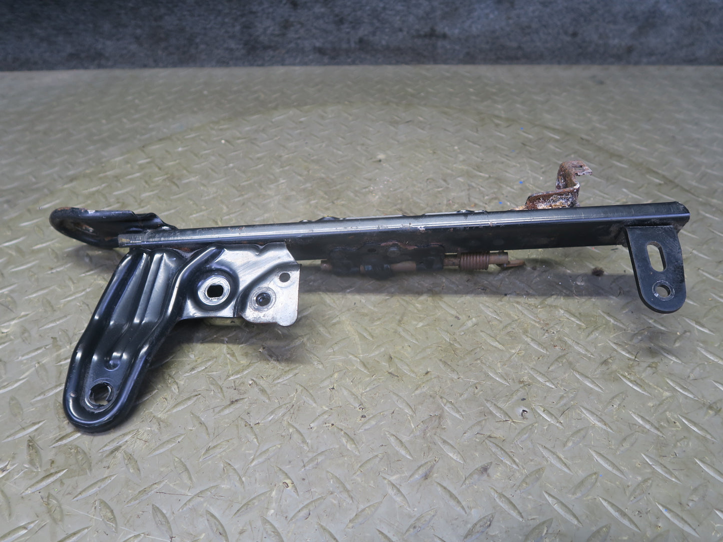 91-95 Toyota MR2 SW21L Right Passenger Seat Lower Frame Track Rail Set OEM