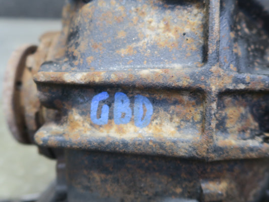 96-99 BMW E36 318i 1.9L M44 A/T Rear Differential Carrier 4.44 Ratio OEM