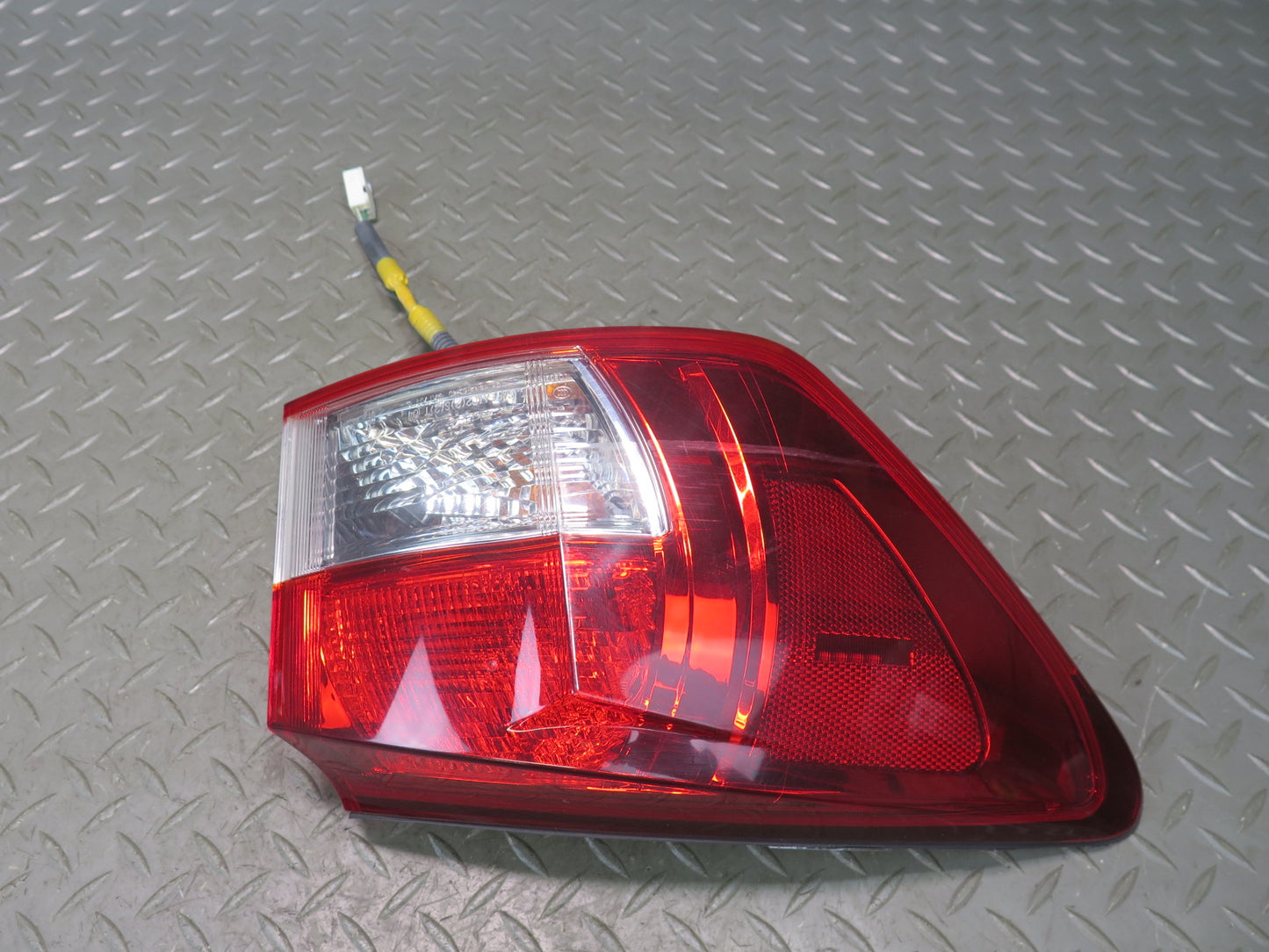 08-14 Lexus USE20L Is-f Set of 4 Rear Left Right Outer Inner Tail Light Lamp OEM