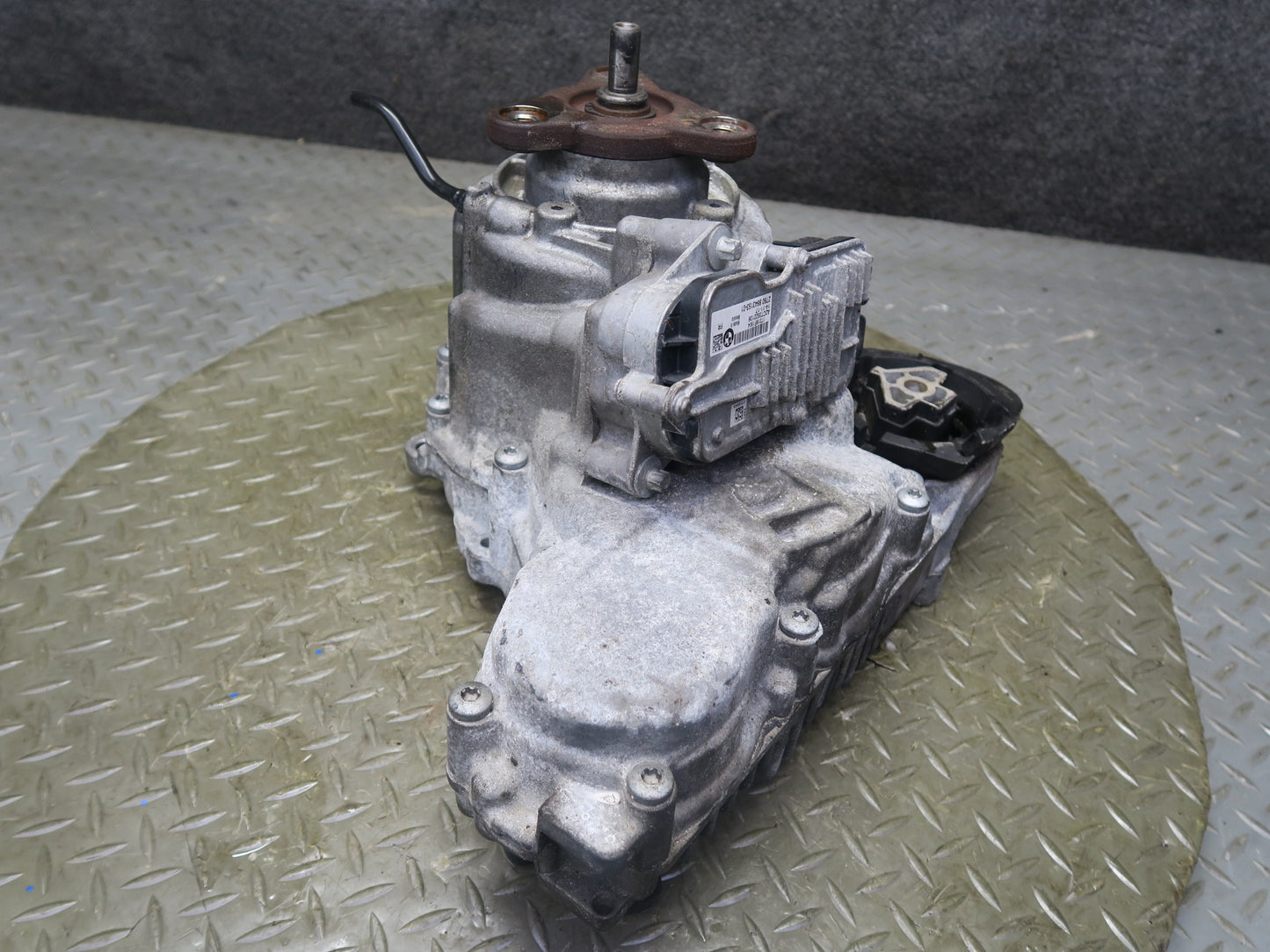 14-15 BMW F32 F33 435XI AWD ATC35L Transfer Case Box w Motor 144K Miles OEM