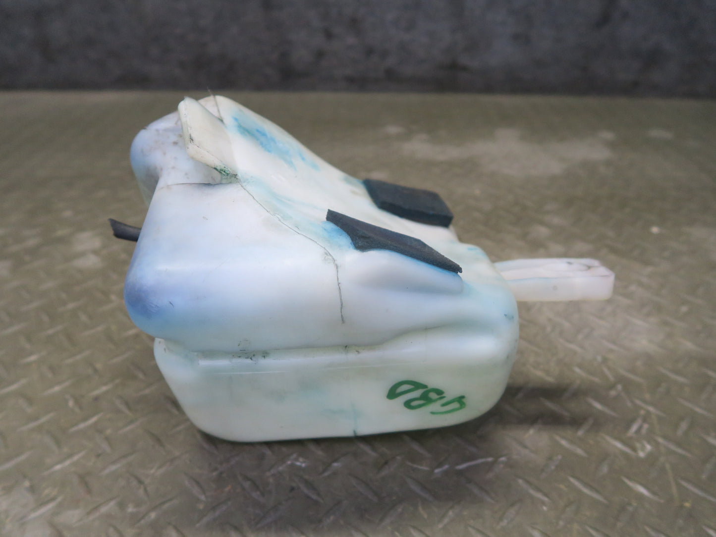 94-99 BMW E36 318iC Windshield Washer Fluid Reservoir Tank w Pump OEM