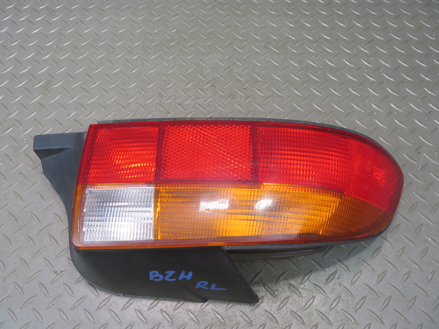 96-99 BMW E36/7 Z3 Roadster Rear Left Tail Light Lamp w Bulb Cover Assembly OEM