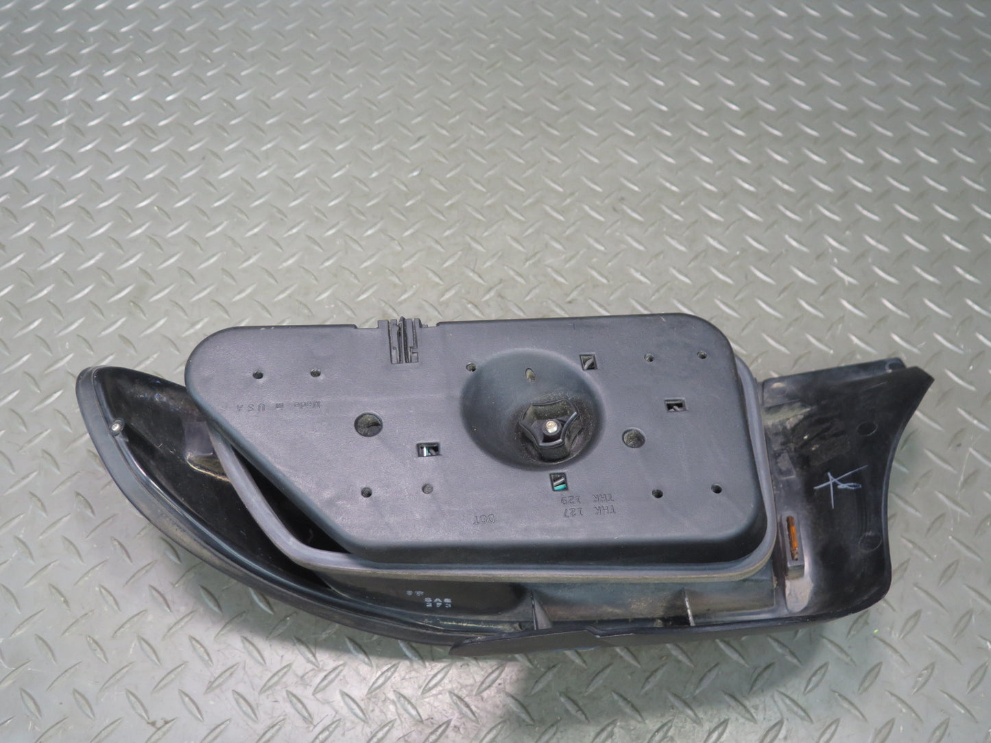 96-99 BMW E36/7 Z3 Roadster Rear Left Tail Light Lamp w Bulb Cover Assembly OEM