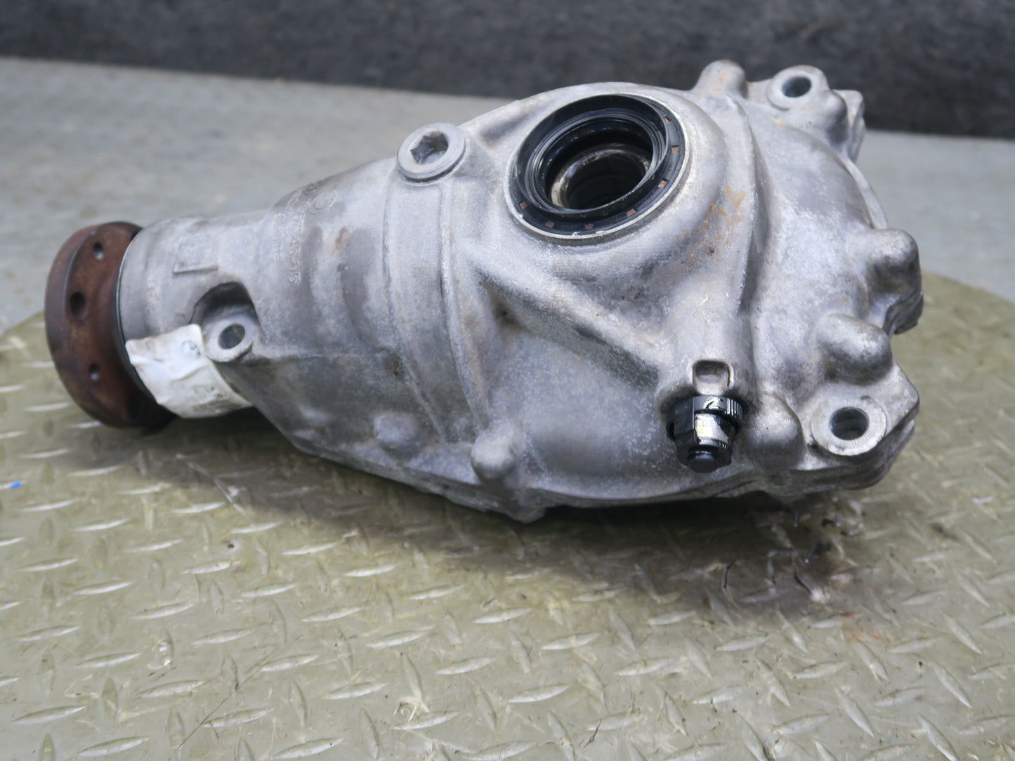 14-16 BMW F32 F33 435XI AWD A/T Front Differential Carrier 3.15 Ratio 144k OEM