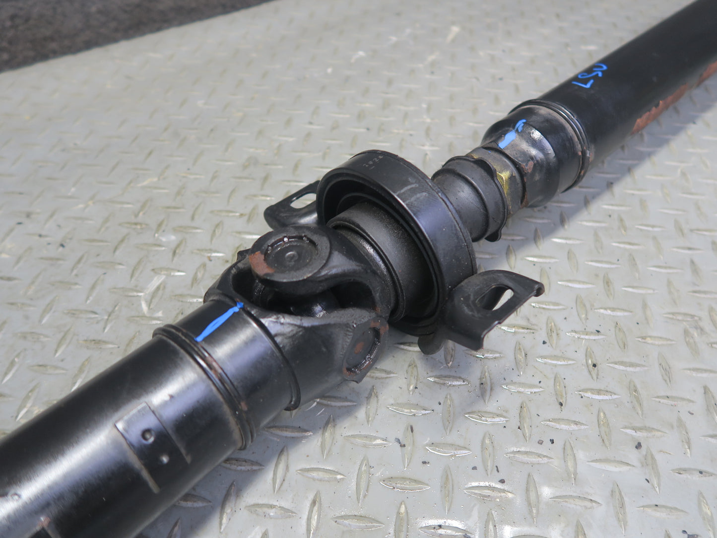 98-00 Lexus UCF20L LS400 RWD A/T Automatic Rear Drive Shaft Driveshaft OEM