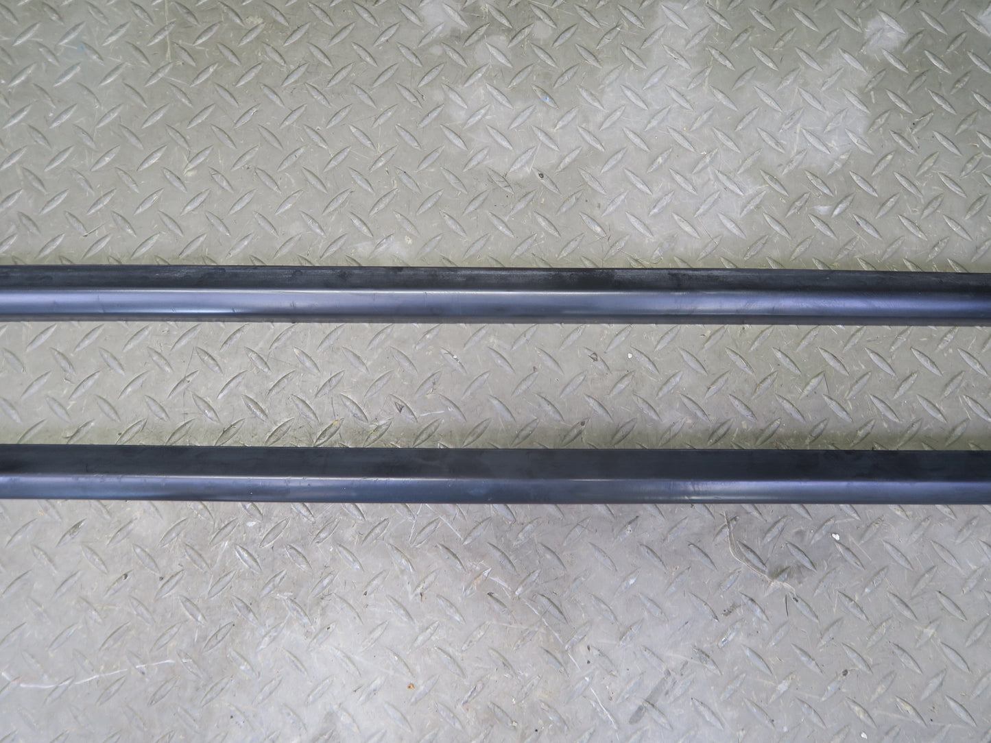 94-99 BMW E36 318iC Convertible Fender Door Rear Quarter Trim Molding Set OEM