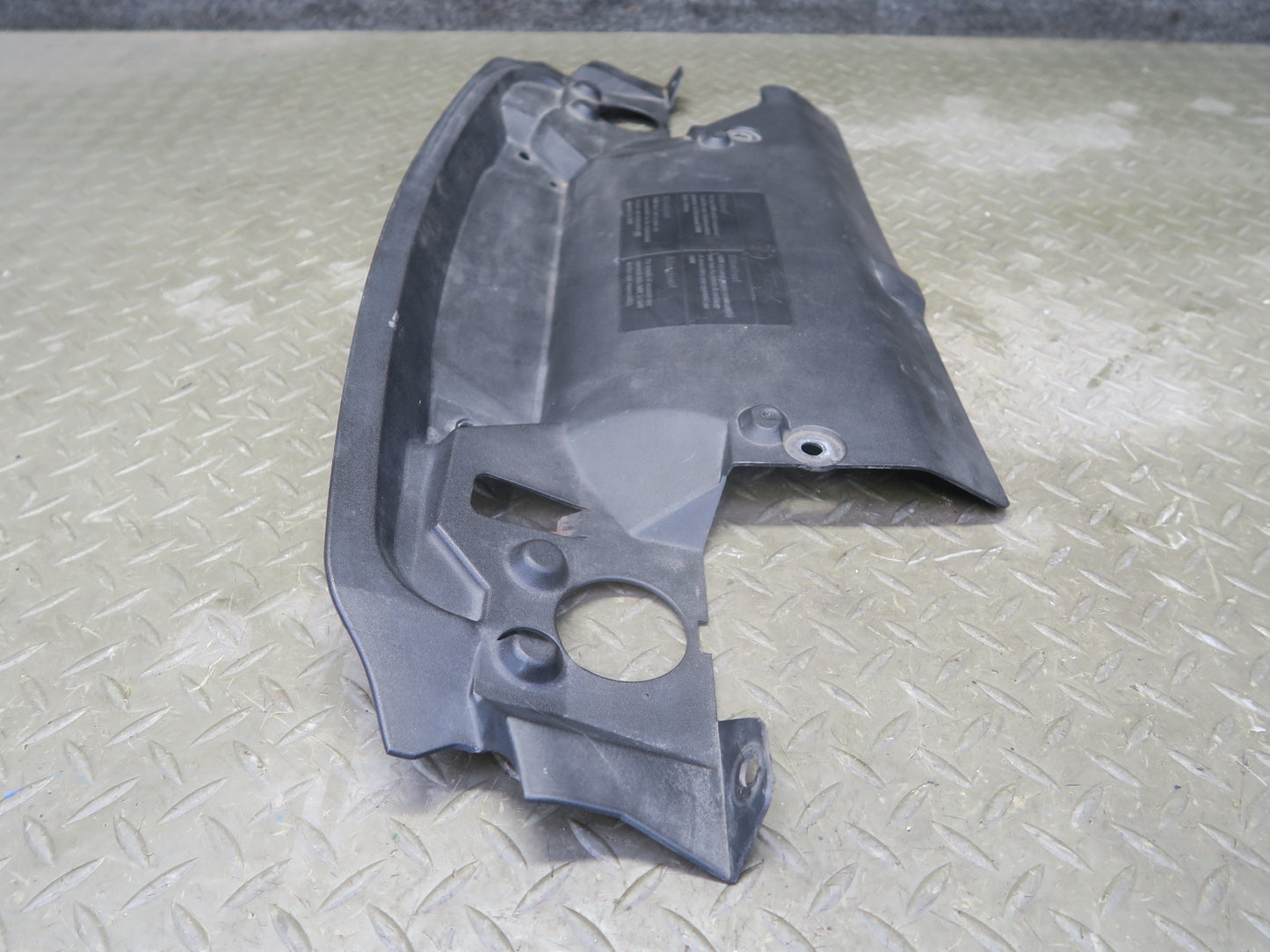 94-99 BMW E36 318iC Engine Radiator Cowl Cover Panel 8119046 OEM