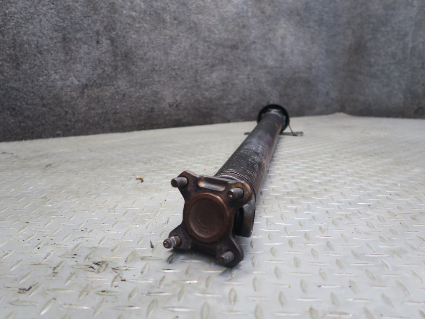 94-99 BMW E36 318iC Automatic Transmission Rear Driveshaft Drive Shaft OEM