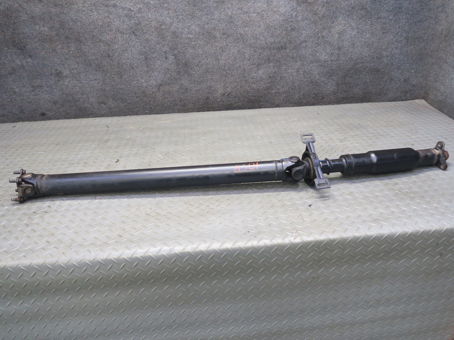 94-99 BMW E36 318iC Automatic Transmission Rear Driveshaft Drive Shaft OEM