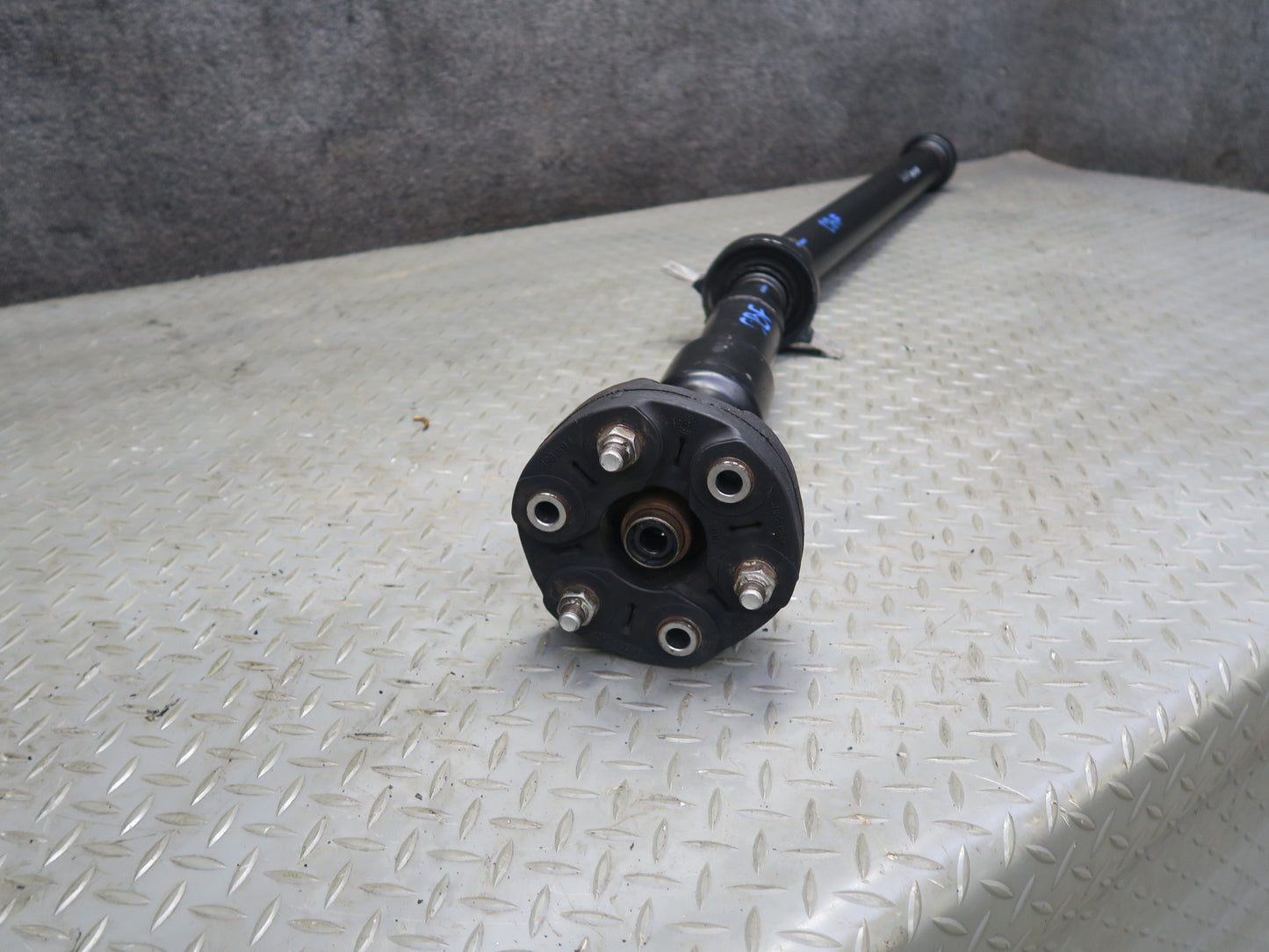 14-15 BMW F32 F33 F36 435xi AWD A/T Rear Drive Shaft Driveshaft 7600194 OEM