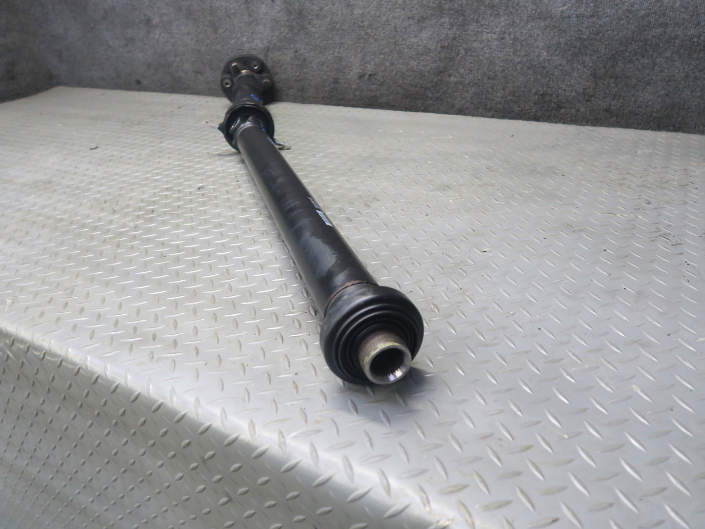 14-15 BMW F32 F33 F36 435xi AWD A/T Rear Drive Shaft Driveshaft 7600194 OEM