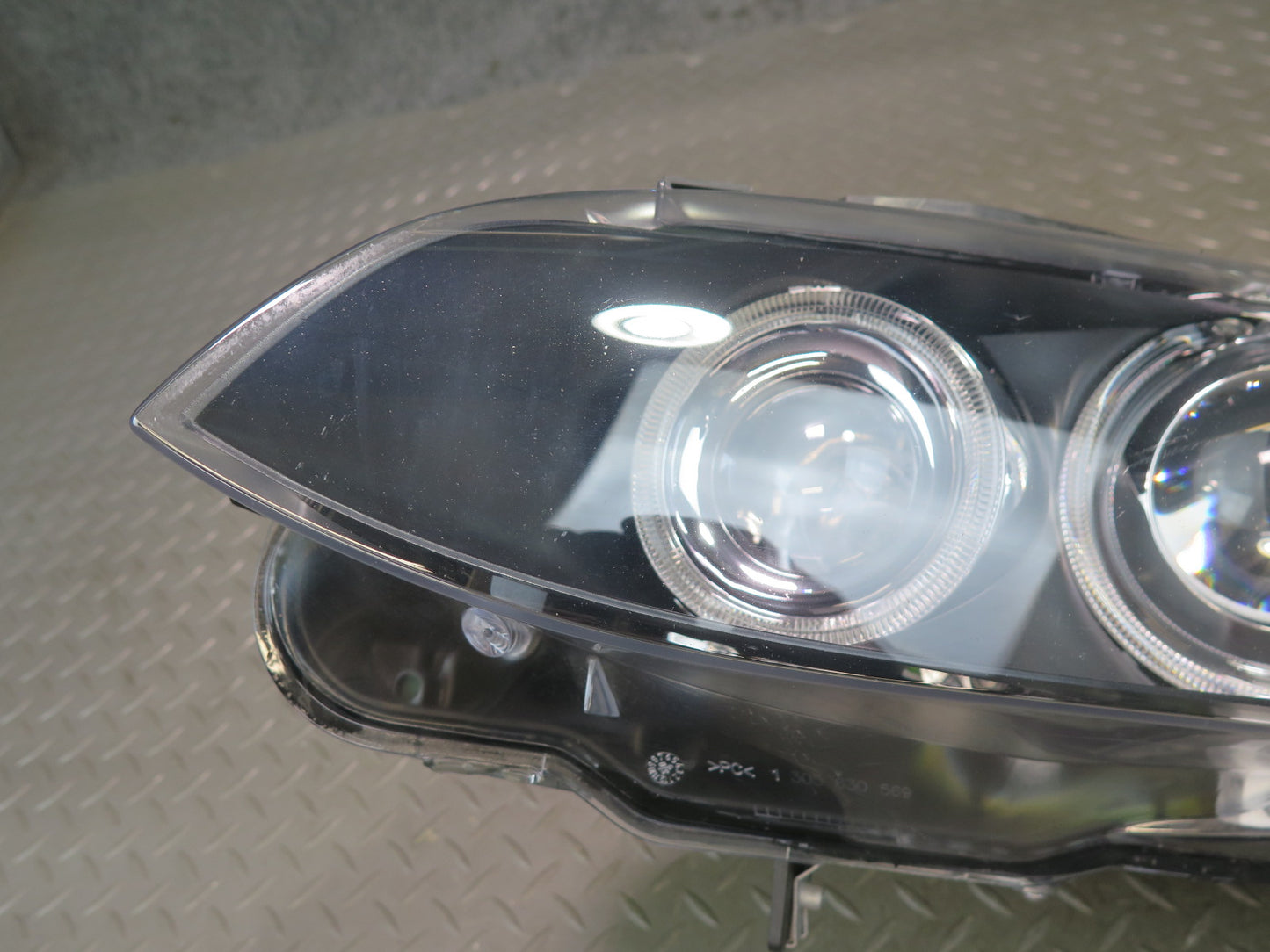 2008-2010 BMW E90 M3 Front Left BI Xenon Headlight Lamp w Ballast 7182507