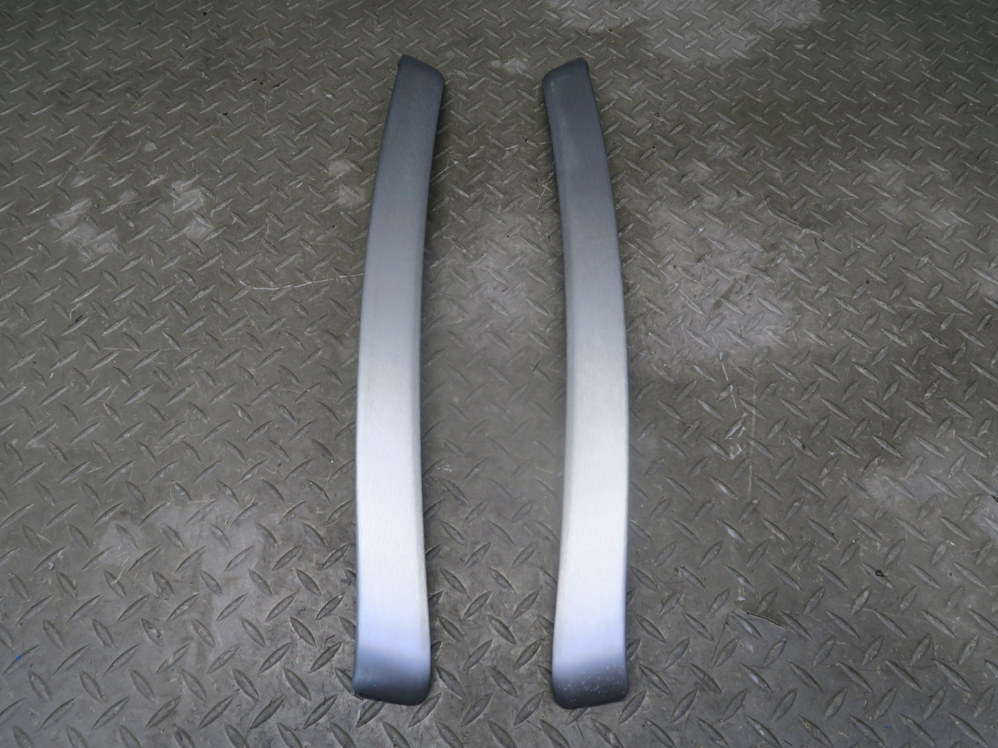 2008-2013 BMW E92 E93 M3 Rear Right & Left Side Aluminium Trim Strip Panel Set