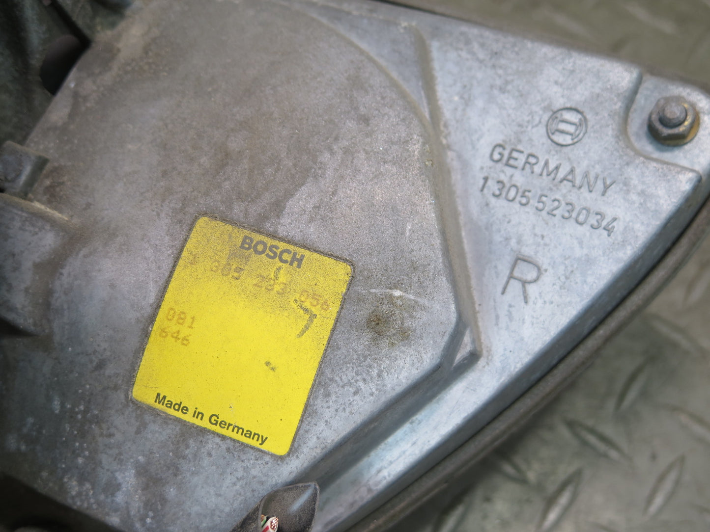 86-89 Mercedes R107 560SL Set of 2 Front Left & Right Halogen Headlight Lamp OEM