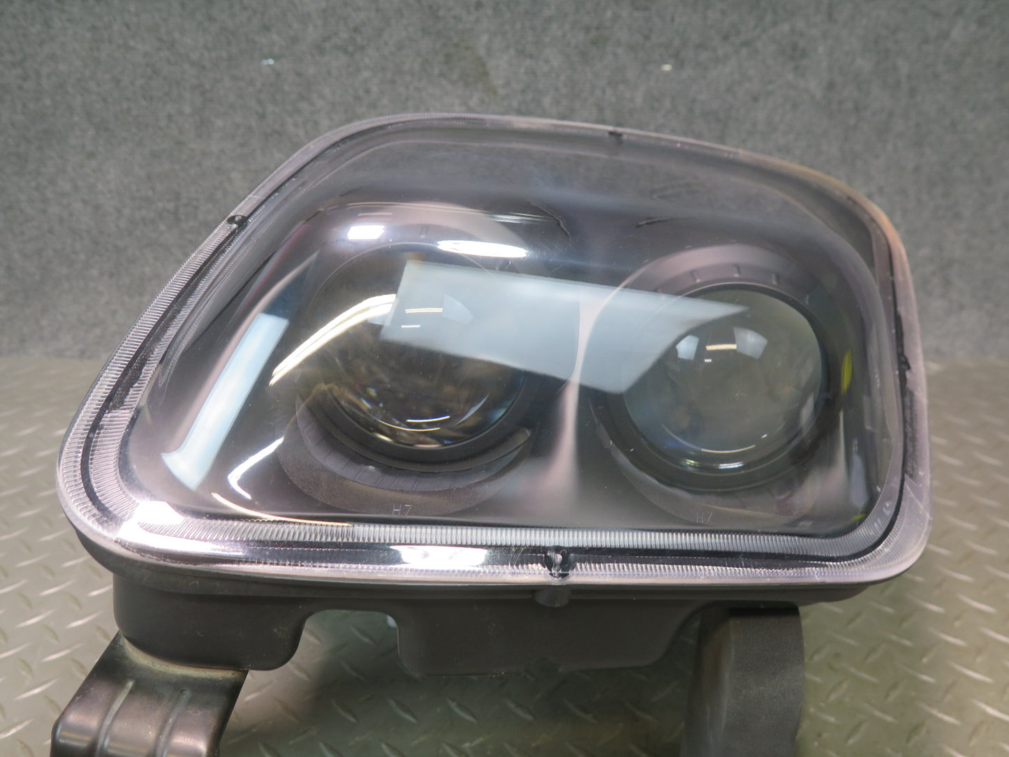 97-04 Chevrolet Corvette C5 Front Left Headlight Lamp Depo