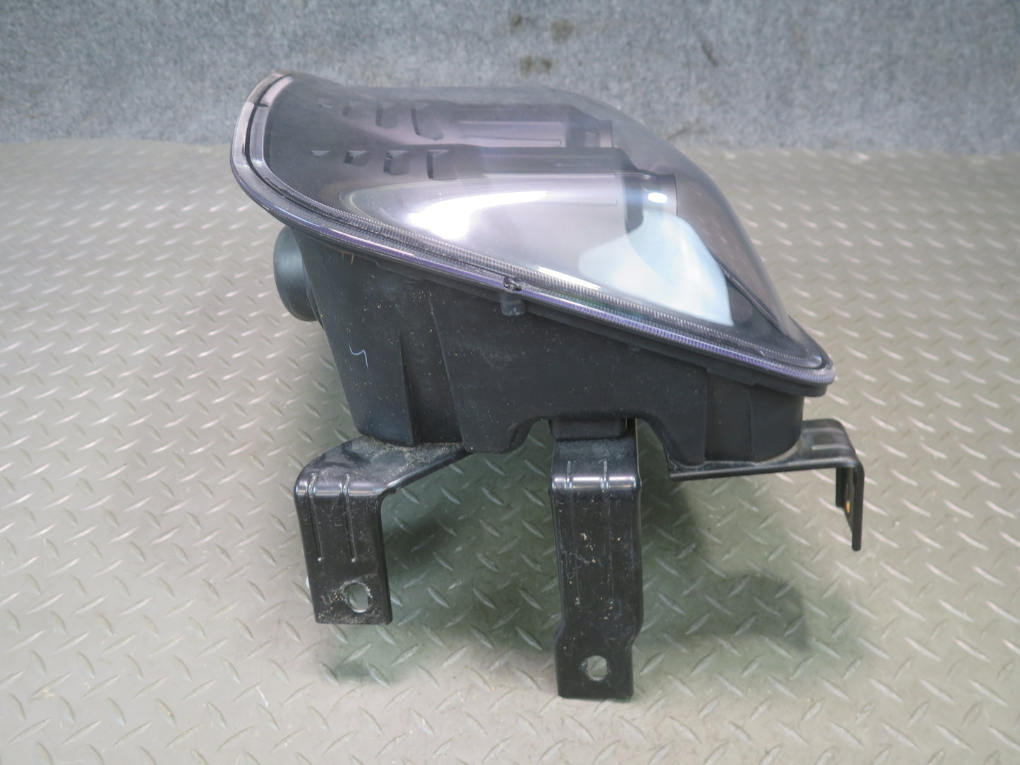 97-04 Chevrolet Corvette C5 Front Left Headlight Lamp Depo