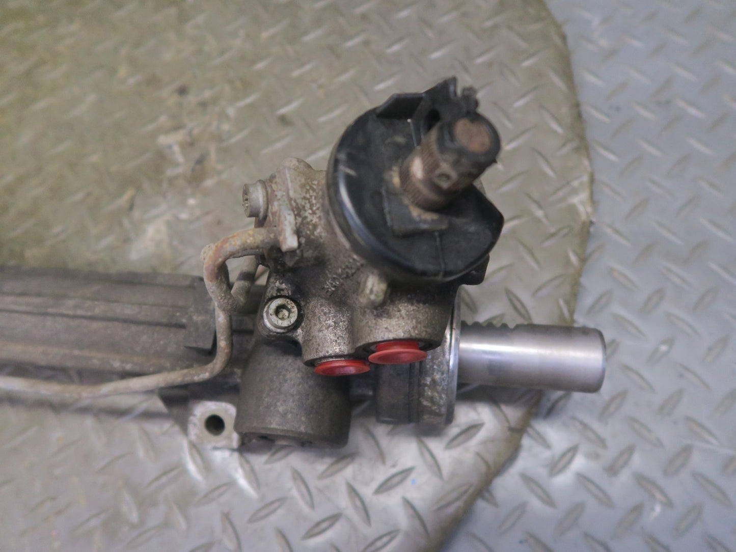 09-13 BMW E90 E92 E93 335i AWD Power Steering Rack & Pinion 6794934 OEM