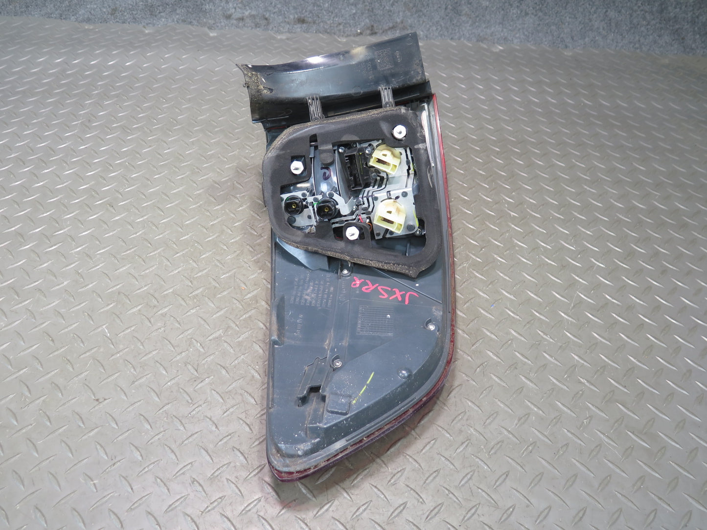 2013-2014 BMW E71 E72 X6 Rear Right Outer Tail Lid Light Lamp 7295004