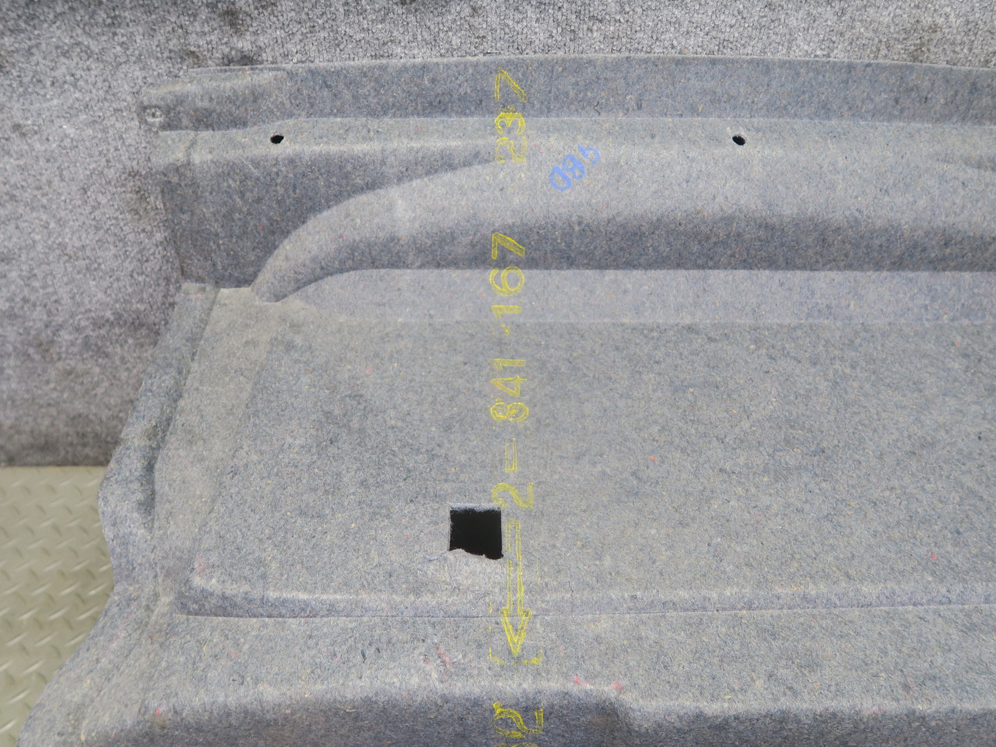 94-99 BMW E36 318iC Convertible Rear Trunk Carpet Liner Trim Cover OEM