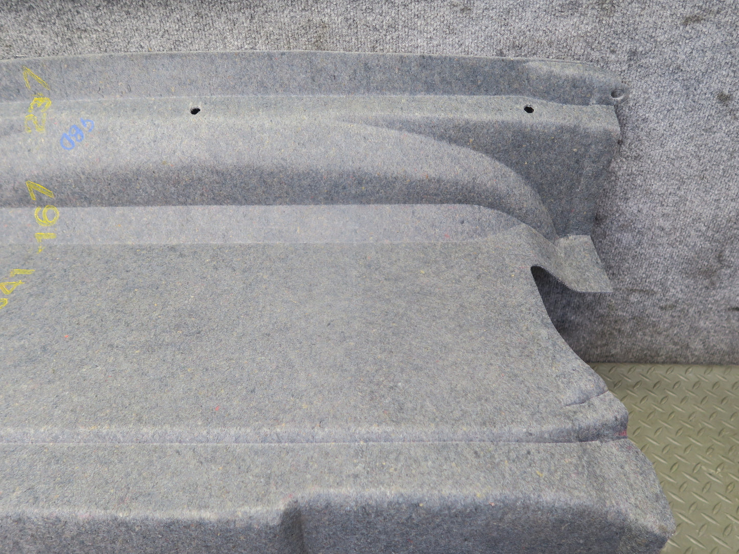94-99 BMW E36 318iC Convertible Rear Trunk Carpet Liner Trim Cover OEM
