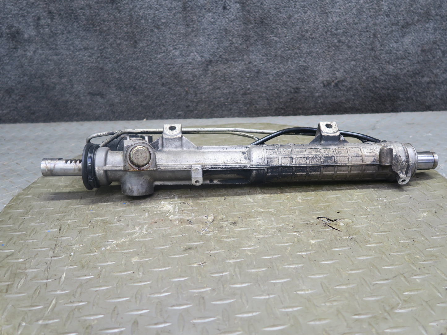 94-99 BMW E36 318i Hydraulic Power Steering Rack & Pinion OEM