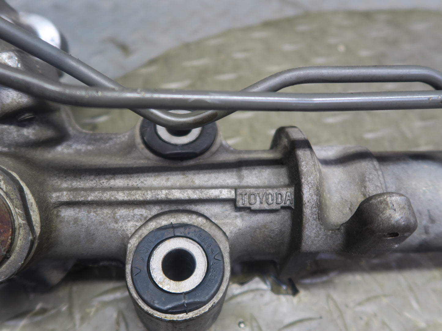 02-10 Lexus UZZ40L SC430 Power Steering Rack AND Pinion 126k Miles OEM
