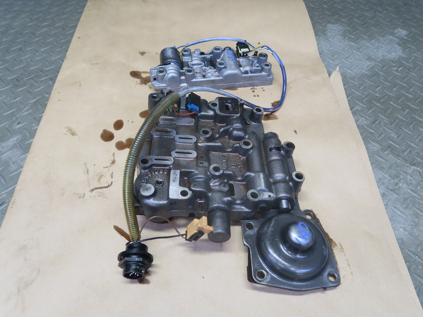 1997 BMW E36 318iC M44 A4S-310R Auto Transmission Valve Body Mechatronic OEM