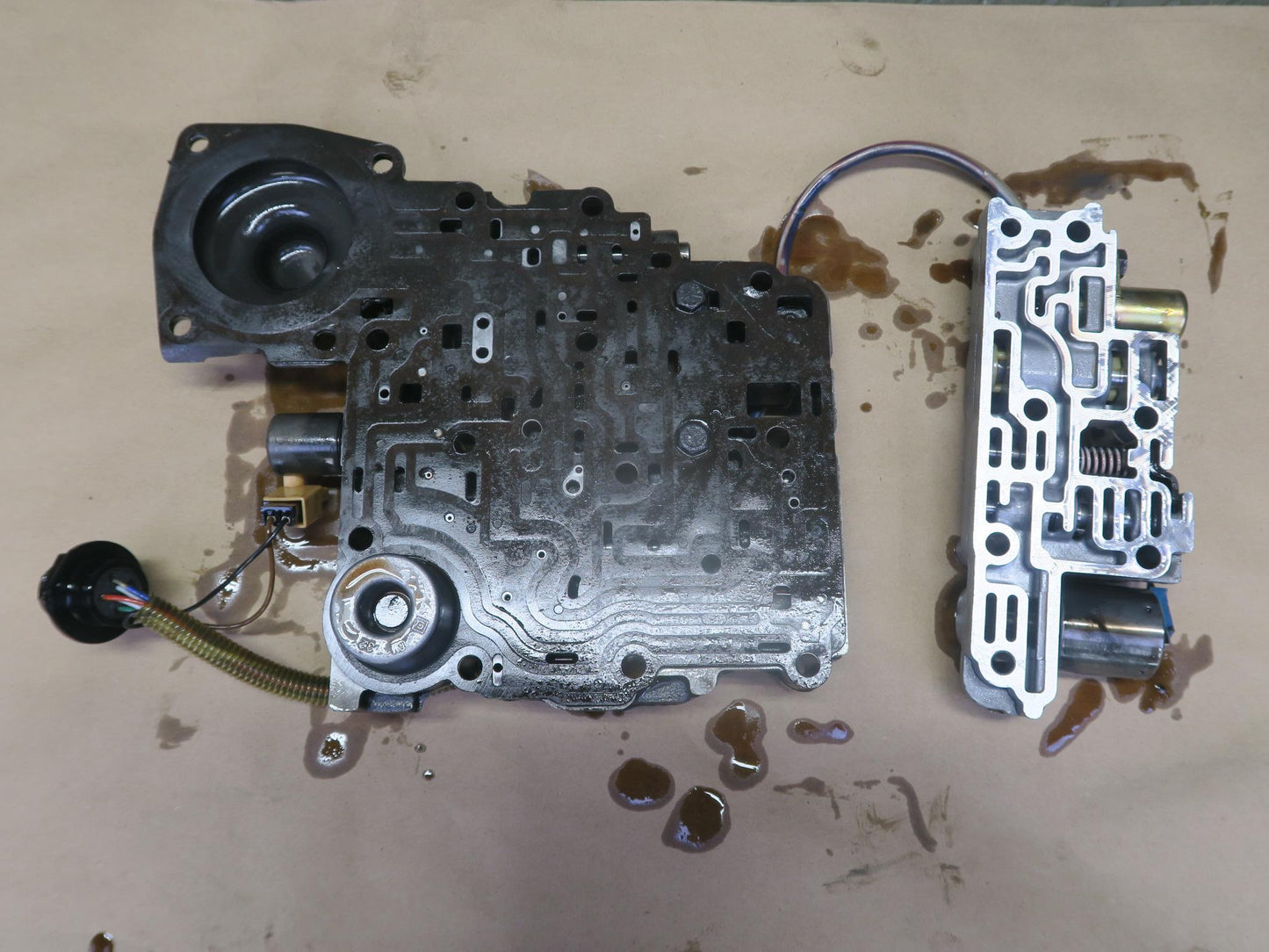 1997 BMW E36 318iC M44 A4S-310R Auto Transmission Valve Body Mechatronic OEM