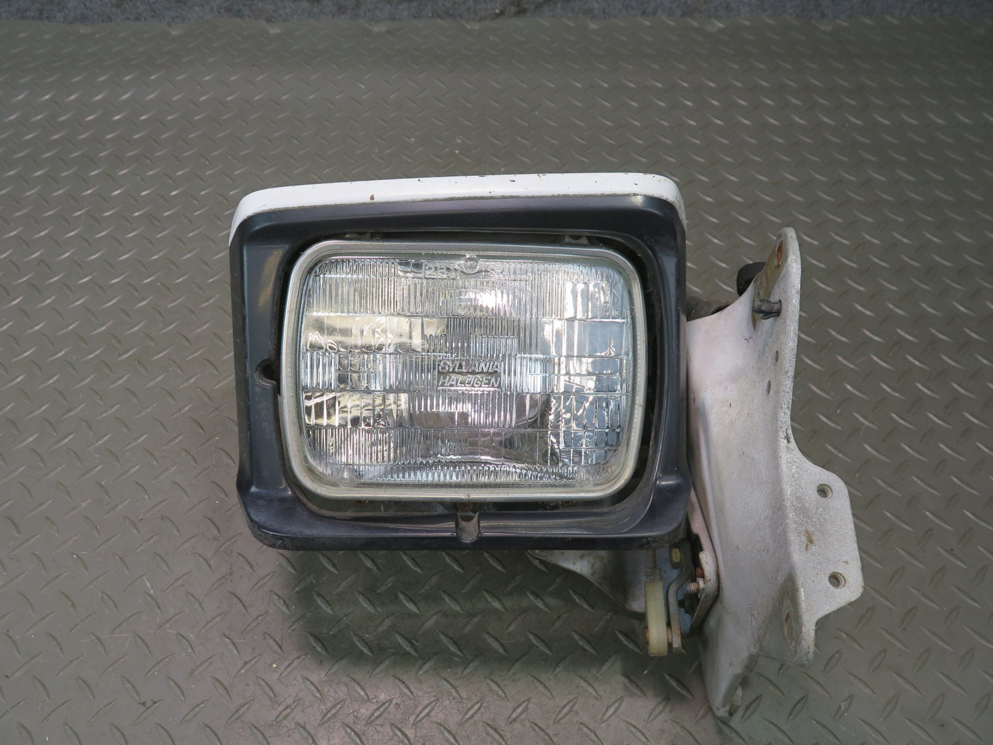 86-87 Toyota Supra MK3 Front Right Headlight POP UP Lamp w Cover & Motor OEM