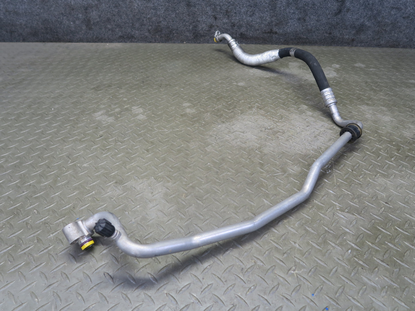 2008-2013 BMW E92 E93 M3 Evaporator Compressor Condenser Suction Pipe Set