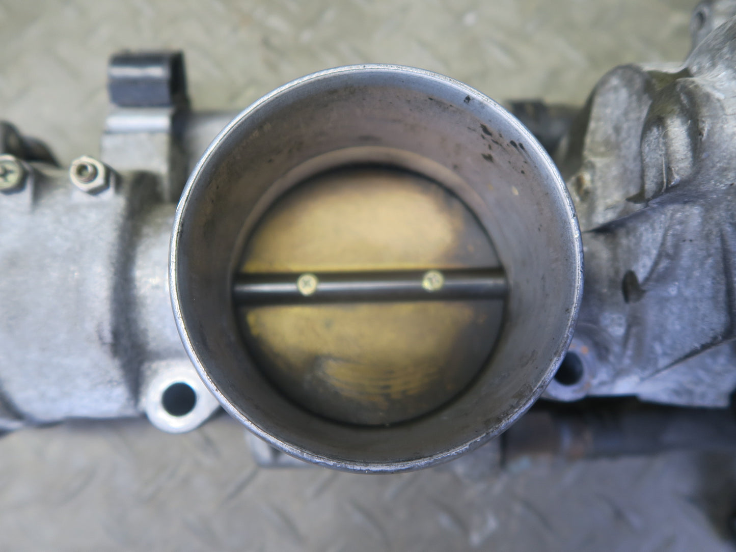 98-00 Lexus LS400 UCF20L 1UZFE 4.0L Engine Motor Throttle Body w Sensor OEM