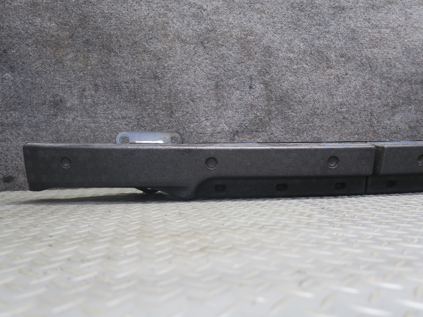 2008-2013 BMW E92 M3 Rear Bumper Impact Reinforcement Rebar Carbon