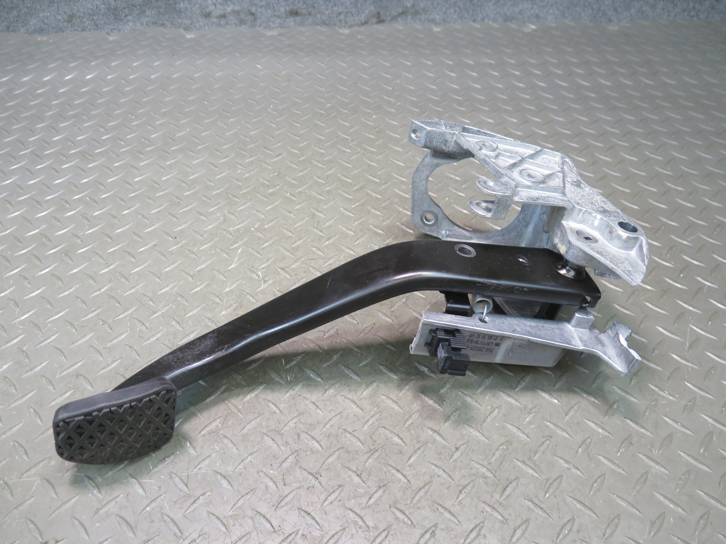2008-2013 BMW E90 E92 E93 M3 DCT Transmission Gas Accelerator Brake Pedal Set