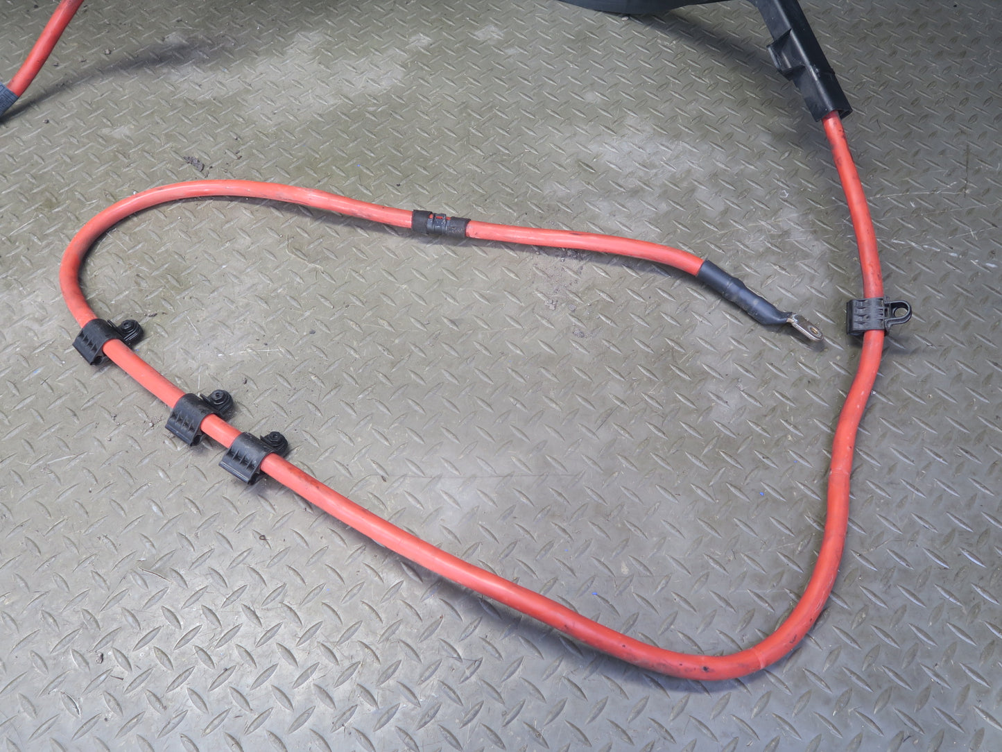 2007-2013 BMW E90 E92 E93 M3 Main Positive Battery Terminal Cable