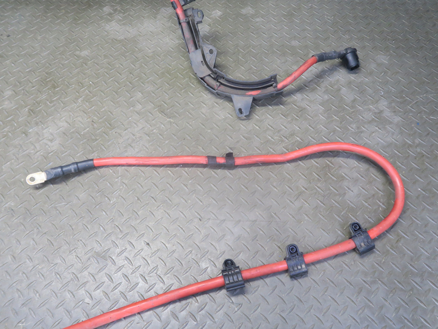 2007-2013 BMW E90 E92 E93 M3 Main Positive Battery Terminal Cable