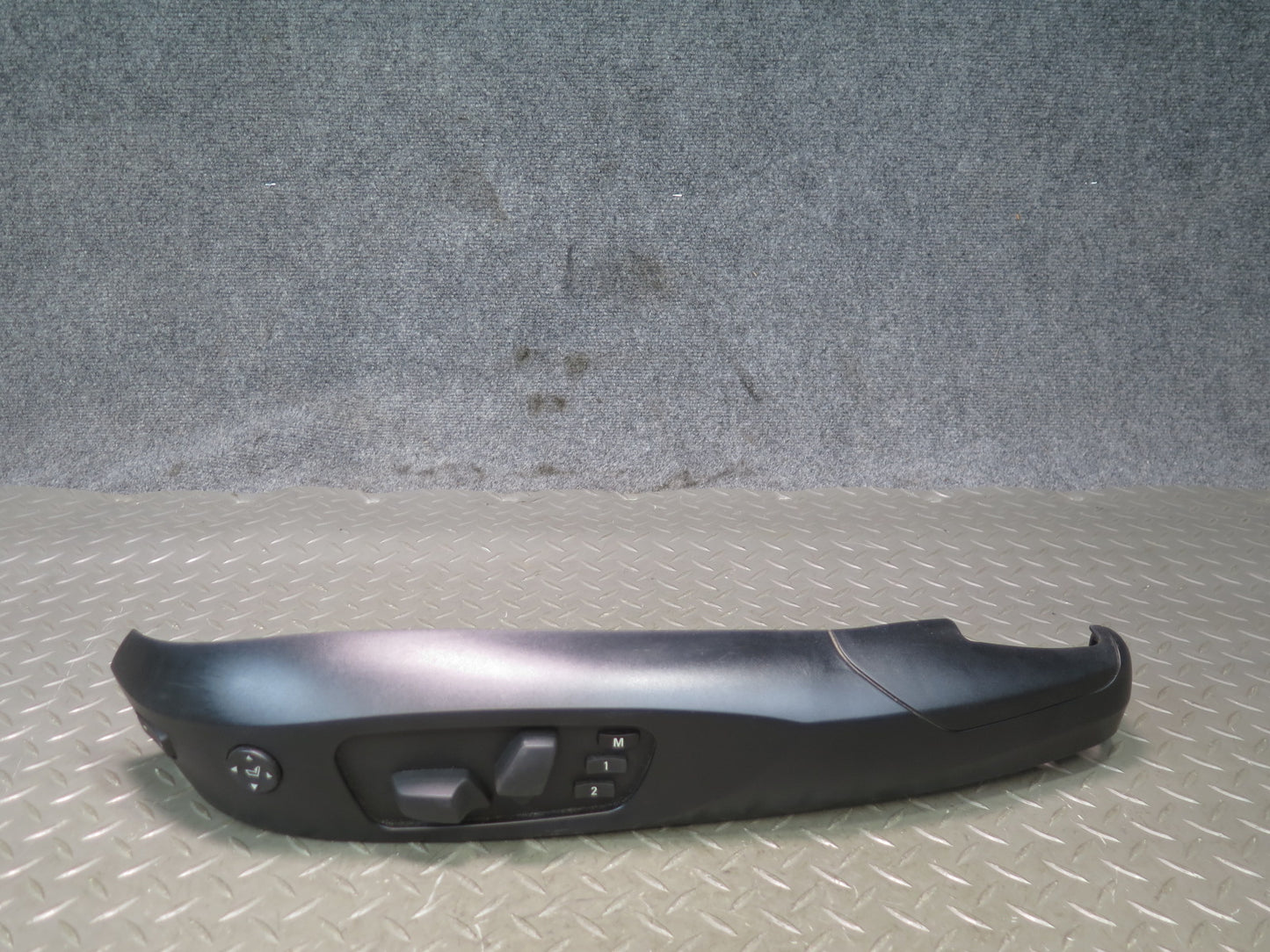 2008-2013 BMW E92 M3 Coupe Front Left Driver Side Seat Adjusting Switch W/ Trim