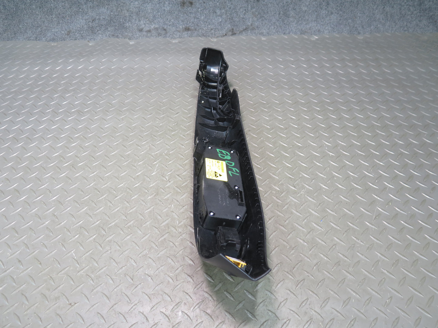 2008-2013 BMW E92 M3 Coupe Front Left Driver Side Seat Adjusting Switch W/ Trim