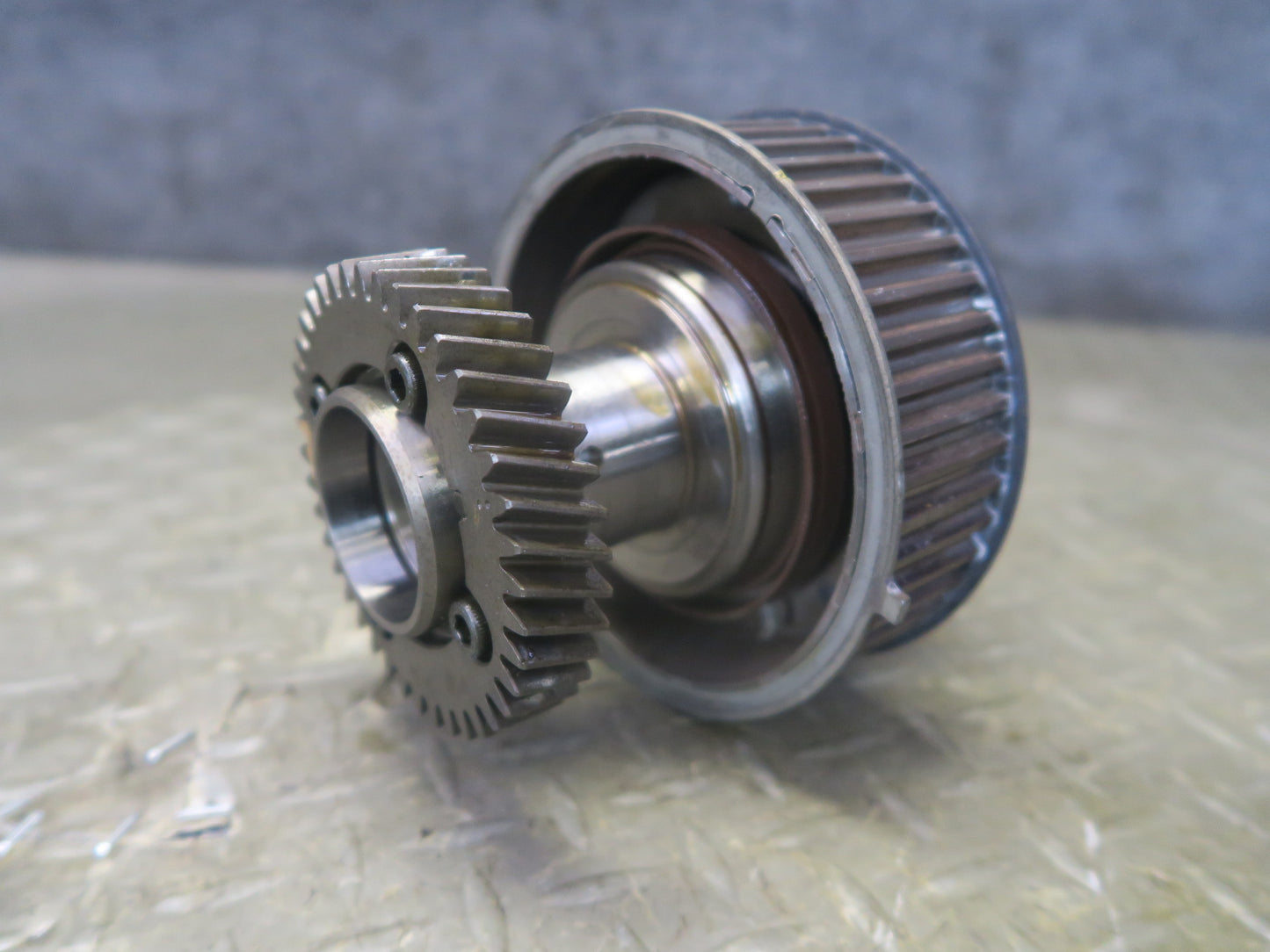 98-00 Lexus LS400 GS400 SC400 1UZFE Left Engine Camshaft Timing Gear OEM