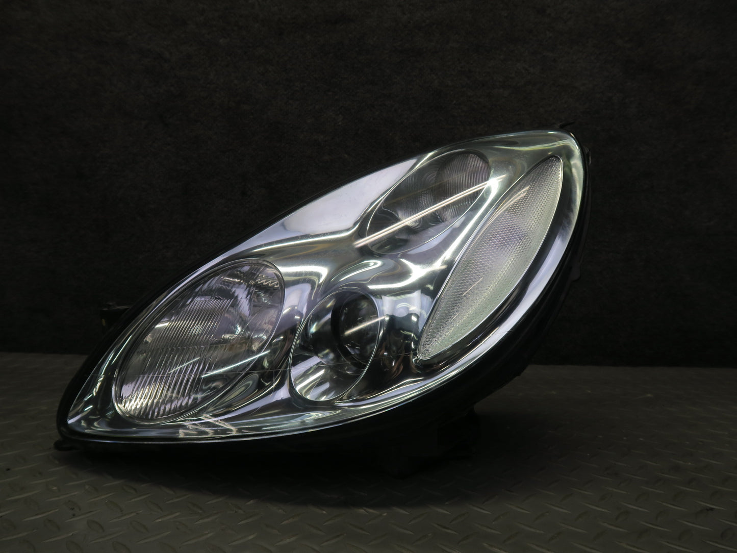 02-05 Lexus UZZ40L SC430 Left Driver Side Halogen Headlight Lamp Assembly OEM