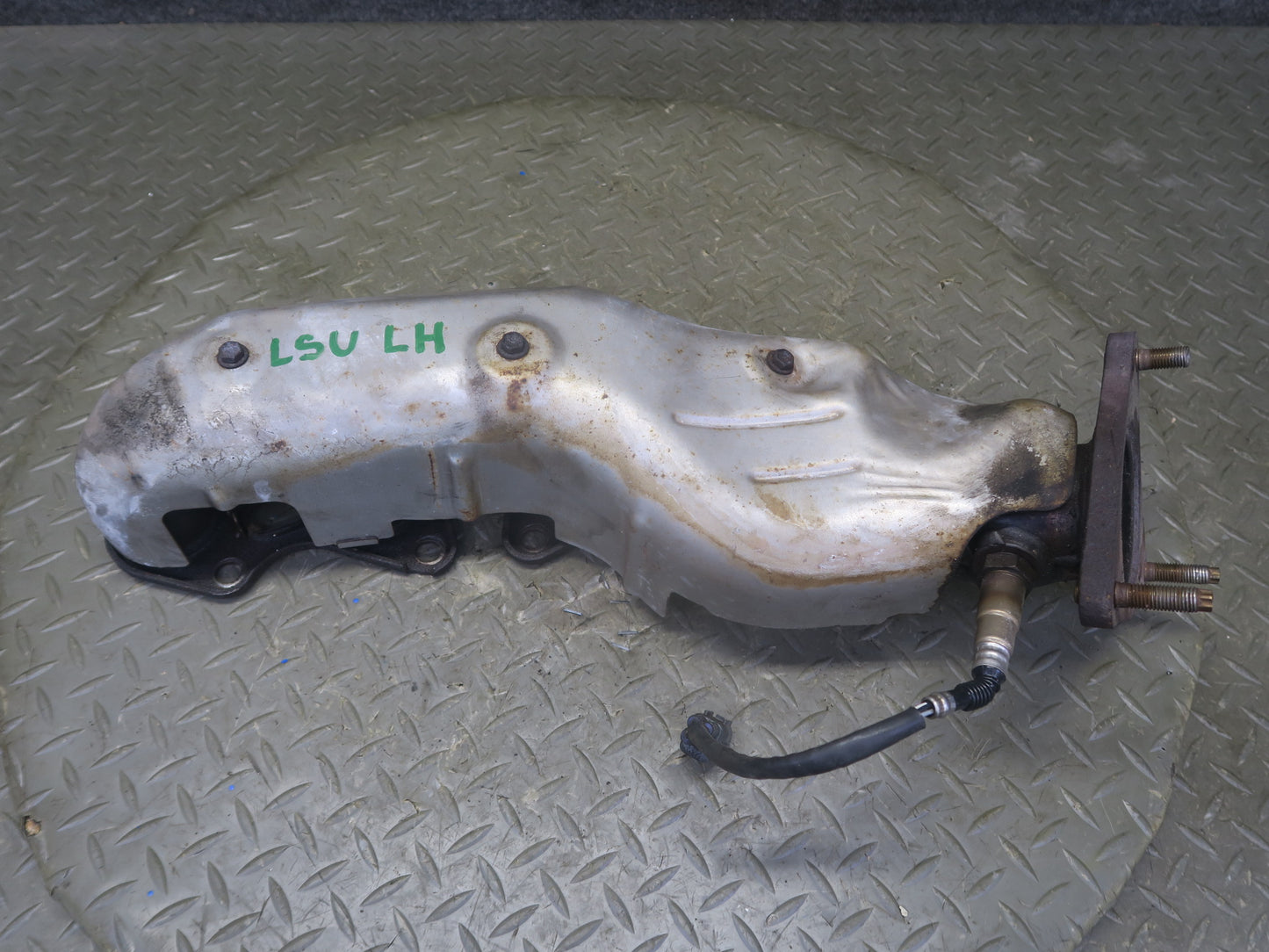 98-00 Lexus UCF20L LS400 1UZFE Left Exhaust Manifold w O2 Oxygen Sensor OEM