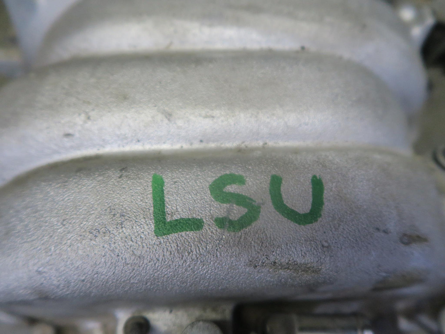 98-00 Lexus LS400 UCF20L 1UZFE Engine Intake Manifold w Pressure Tank Assy OEM