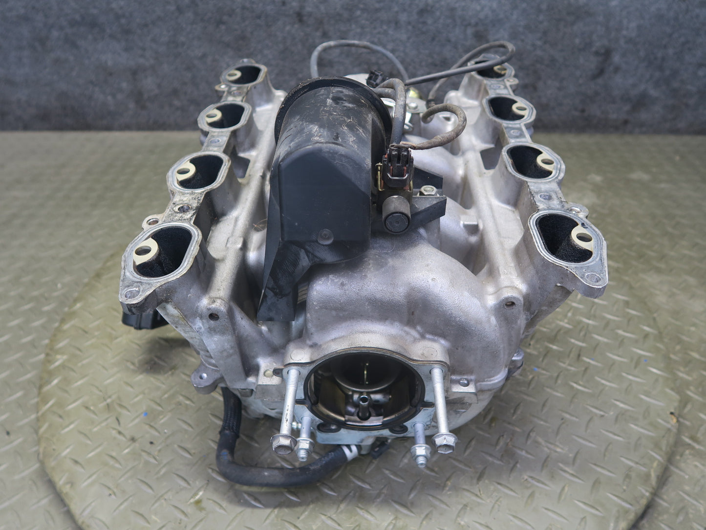98-00 Lexus LS400 UCF20L 1UZFE Engine Intake Manifold w Pressure Tank Assy OEM